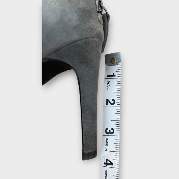 White House Black Market Peep Toe Gray Suede Buckle Booties Heel Sandal Size 6.5 - Picture 13 of 13